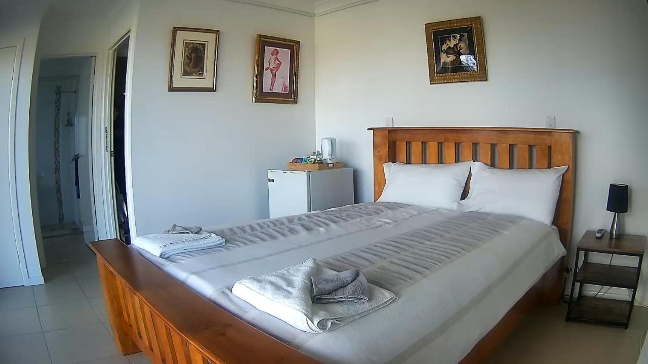 Margs Bed And Breakfast Bowen Exteriér fotografie